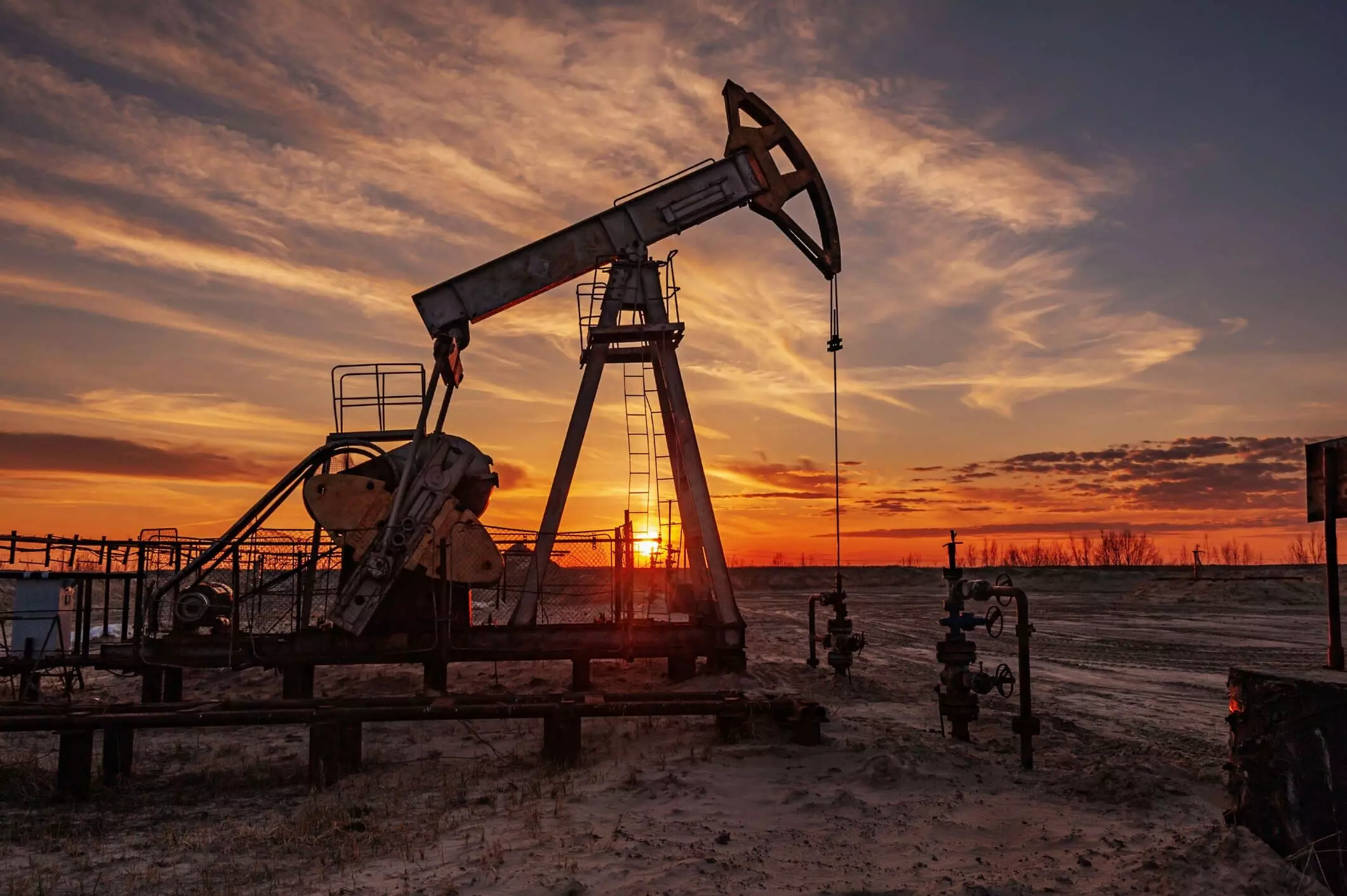 Indian Crude Oil Basket Surges 11% to $103/Barrel Amid Global Shipping Disruptions