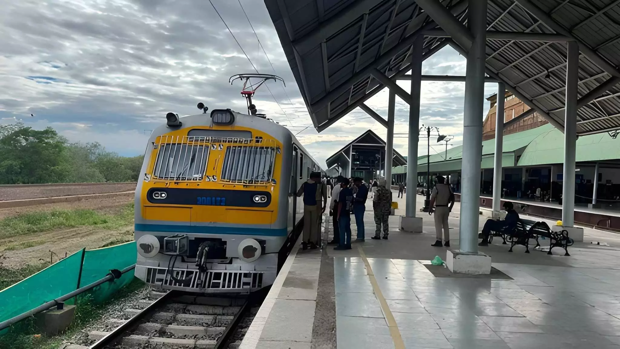 Northern Railway Deploys Special Trains to Aid Stranded Pilgrims Amid NH Closure in J&K